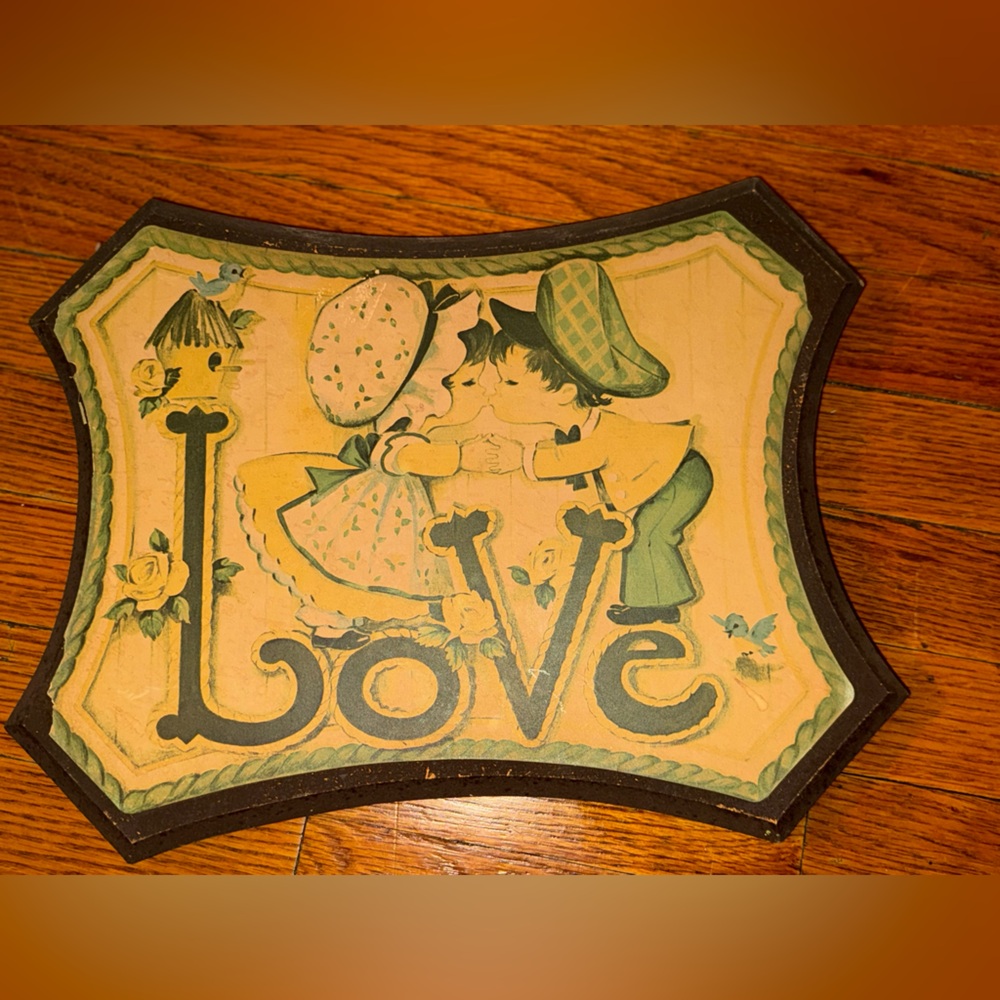 Vintage Love Wall Plaque